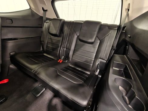 Used 2019 Volkswagen Atlas SEL Premium image 30