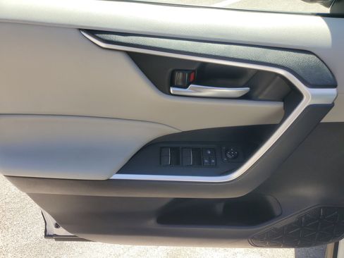 Used 2024 Toyota RAV4 XLE image 18