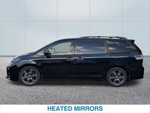 Used 2020 Toyota Sienna SE Premium image 10
