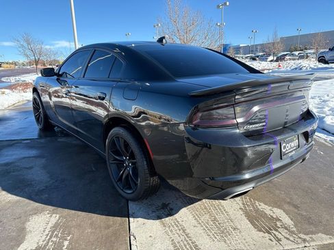 Used 2018 Dodge Charger GT image 6
