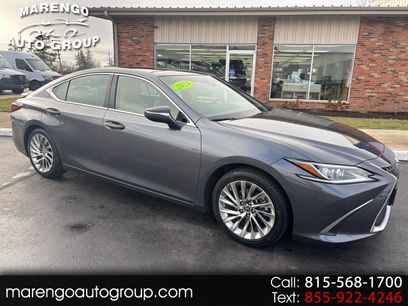 Used 2023 Lexus ES 350 w/ Luxury Package