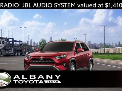 New 2025 Toyota RAV4 XLE Premium w/ Weather Package