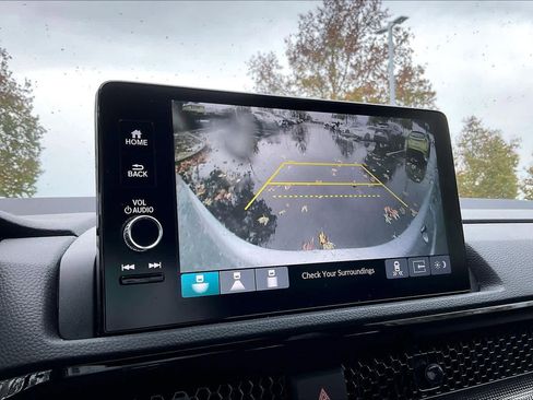 Used 2025 Honda CR-V Sport Touring image 22