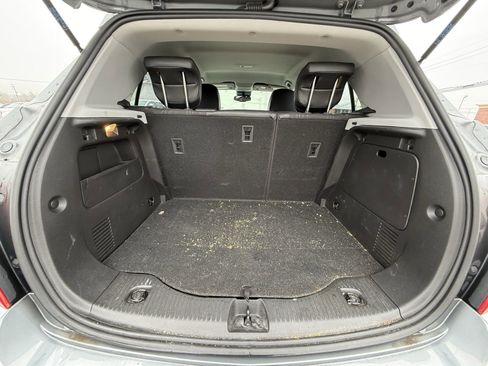 Used 2019 Chevrolet Trax LT w/ LT Convenience Package image 22