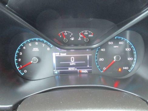 Used 2018 GMC Canyon SLE AWD/4WD image 16