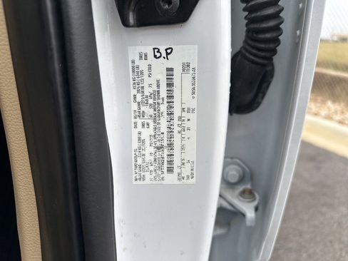 Used 2019 Ford F250 Lariat w/ Lariat Value Package image 53