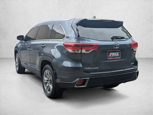 Used 2019 Toyota Highlander Limited image 7