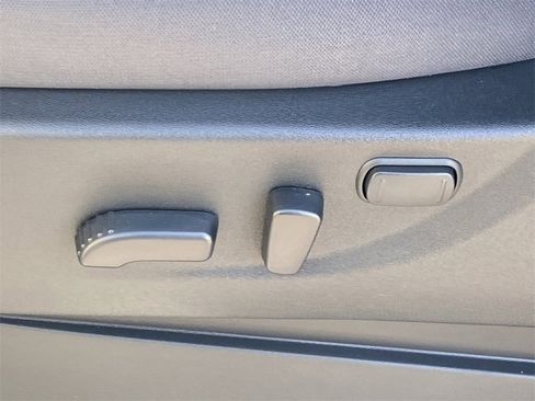 New 2026 Nissan Frontier SV w/ Tow Package image 16