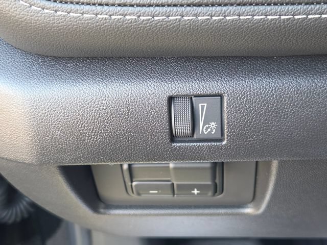 Used 2026 Chevrolet Colorado LT w/ Advanced Trailering Package AWD/4WD image 26