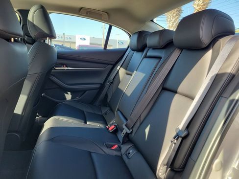 New 2026 MAZDA MAZDA3 2.5 S Sedan w/ Preferred Pkg image 9