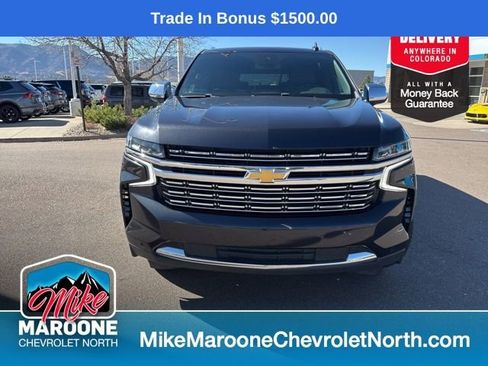 Used 2023 Chevrolet Suburban Premier image 2
