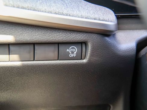 New 2026 Nissan Kicks SV w/ SV Premium Package FWD image 16