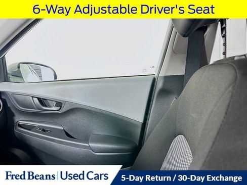 Used 2018 Hyundai Kona SEL image 26