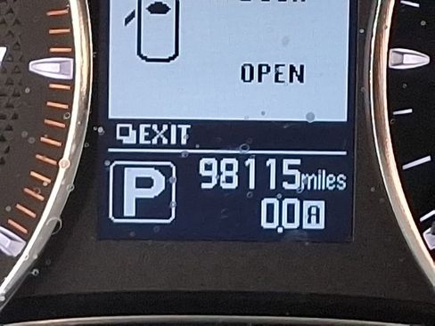 Used 2017 Nissan Armada Platinum w/ Captain Seat Package image 24