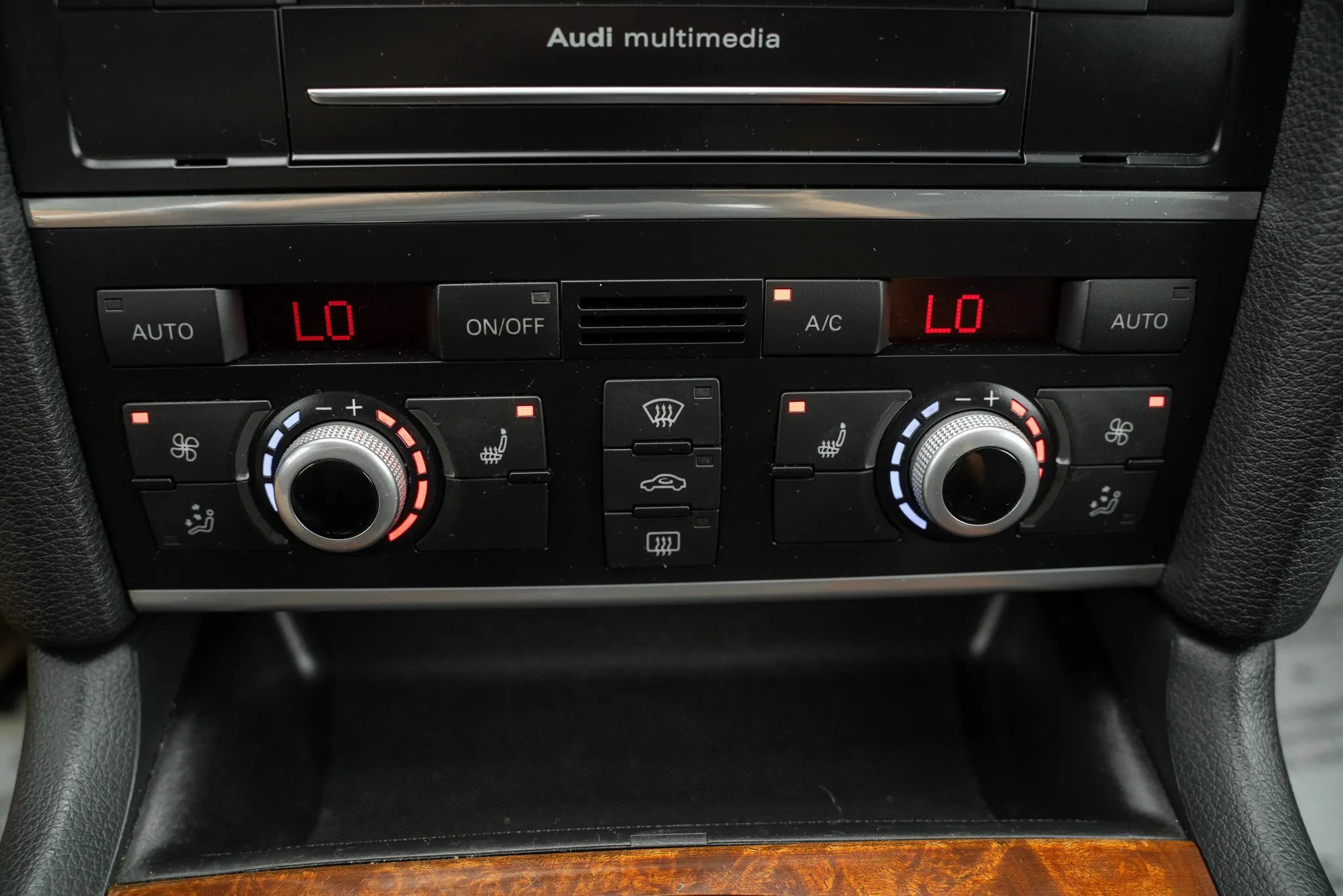 Used 2013 Audi Q7 3.0T Premium Plus AWD/4WD image 29