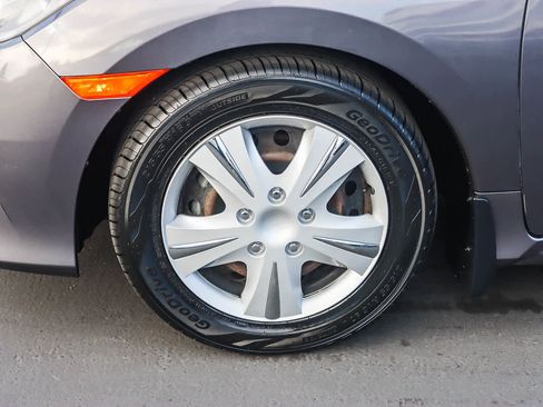 Used 2017 Honda Civic LX image 9