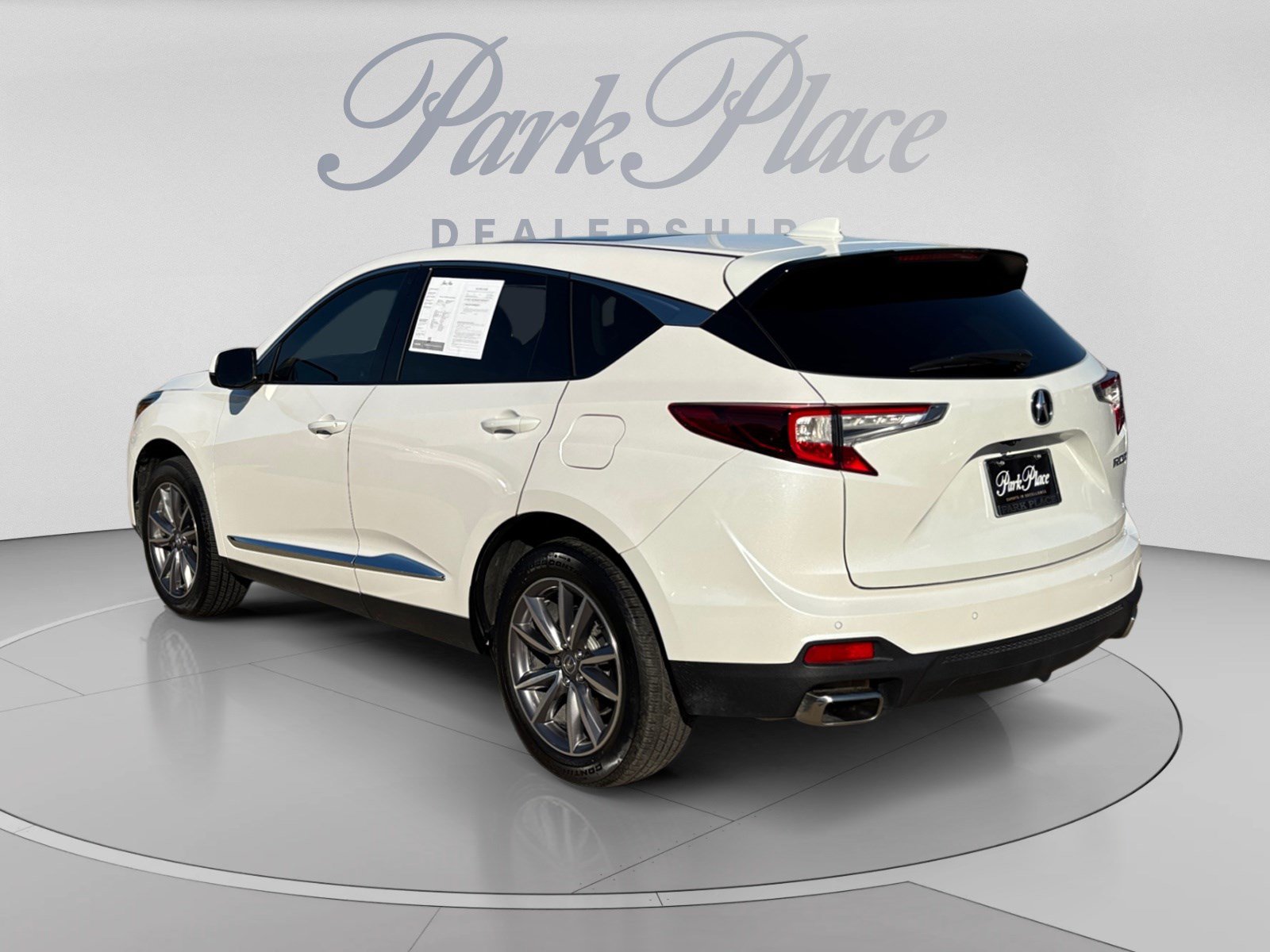 Used 2023 Acura RDX w/ Technology Package FWD image 3