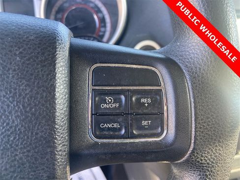Used 2012 Dodge Journey SXT w/ Flexible Seating Group image 20