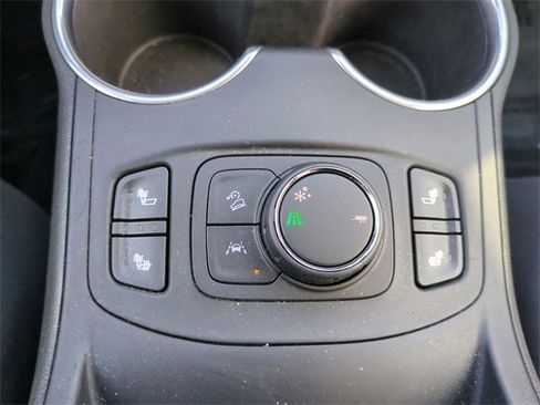 Certified 2020 GMC Terrain SLT w/ Preferred Package image 28