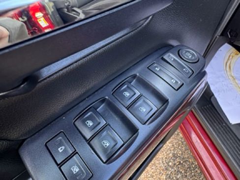 Used 2016 GMC Sierra 1500 SLE w/ SLE Value Package image 12