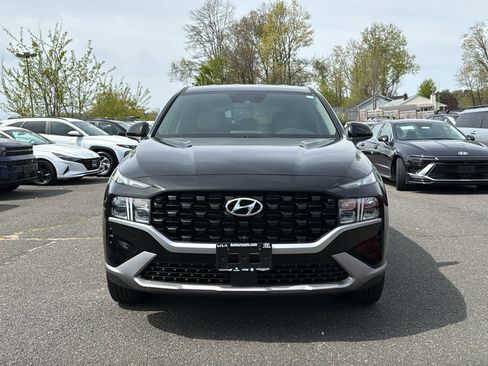 Used 2023 Hyundai Santa Fe SE AWD/4WD image 2