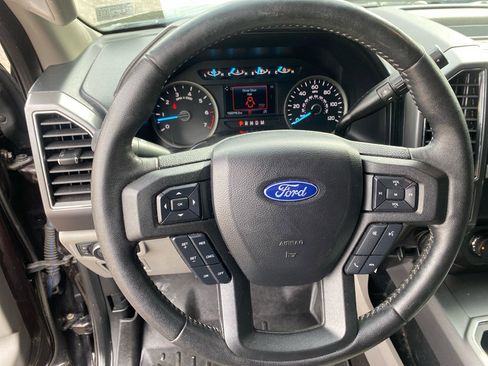 Used 2019 Ford F150 XLT w/ Equipment Group 302A Luxury image 12