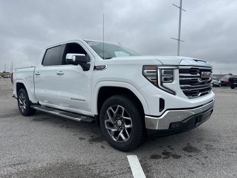 New 2026 GMC Sierra 1500 SLT w/ SLT Premium Plus Package AWD/4WD image 9