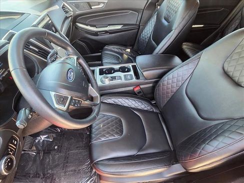 Used 2024 Ford Edge Titanium AWD/4WD image 14