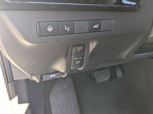 New 2026 Nissan Murano Platinum AWD/4WD image 14