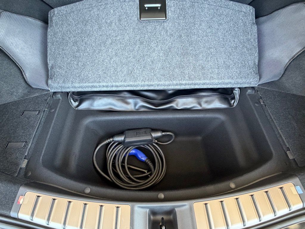 Used 2023 Lexus RZ 450e Premium w/ Accessory Package (Z1) AWD/4WD image 29