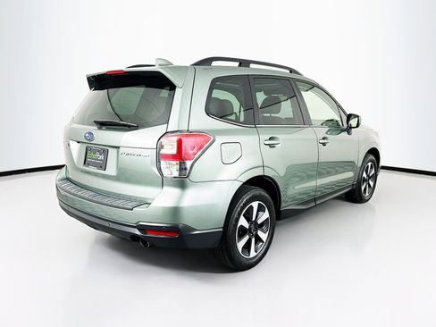 Used 2018 Subaru Forester 2.5i Limited image 9