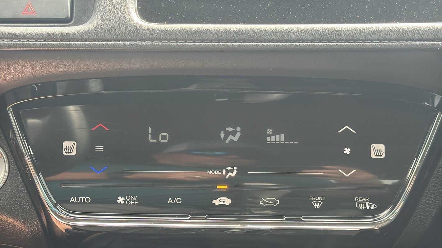 Used 2017 Honda HR-V EX image 25