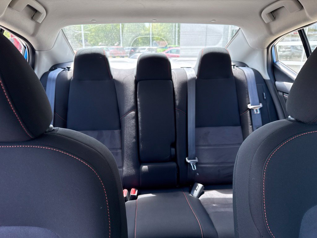 Used 2025 Nissan Sentra SR FWD image 39