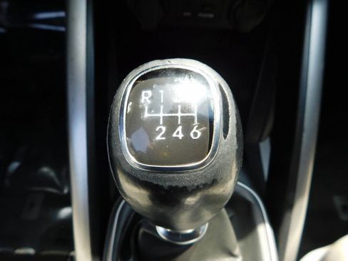Used 2014 Hyundai Veloster w/ Style Package 02 FWD image 13