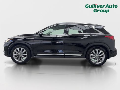 Used 2019 INFINITI QX50 Luxe w/ Navigation Package FWD image 3
