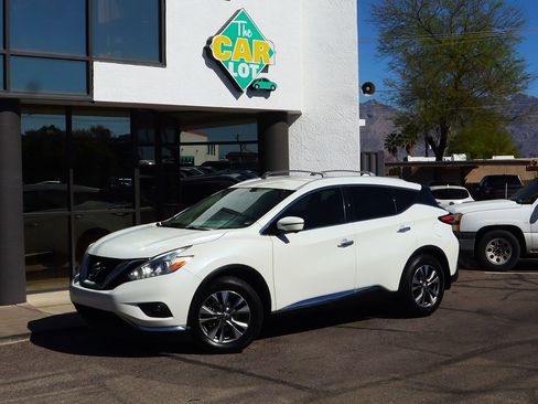Used 2016 Nissan Murano SL w/ Cargo Package image 3