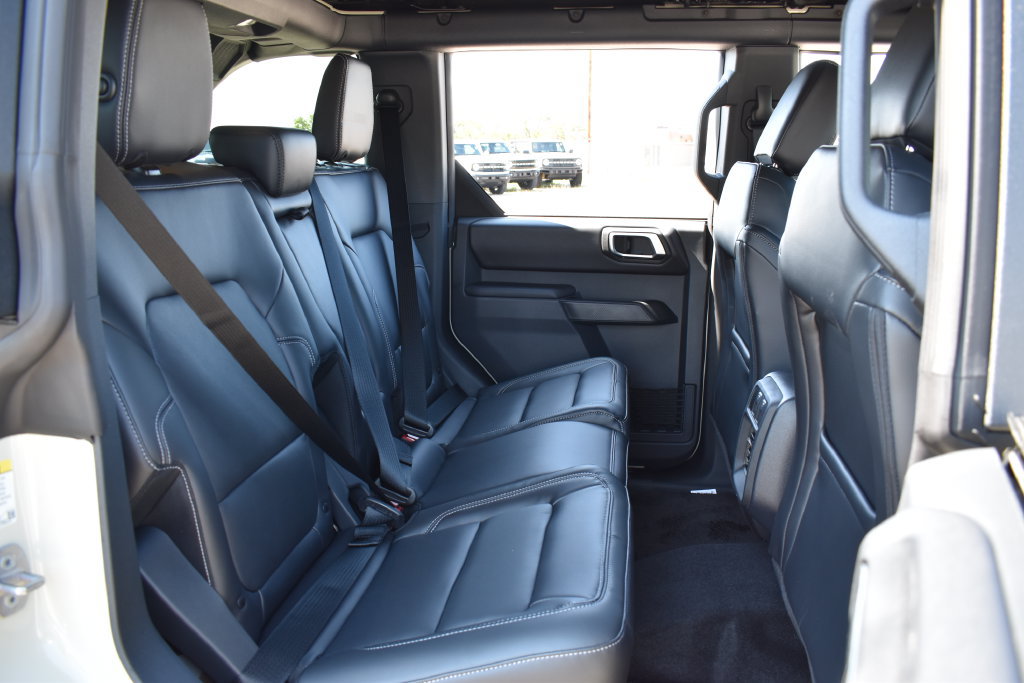 New 2026 Ford Bronco Outer Banks AWD/4WD image 29