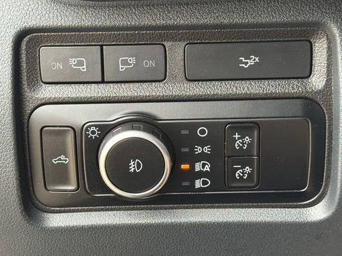 Used 2024 Ford F250 Lariat image 23