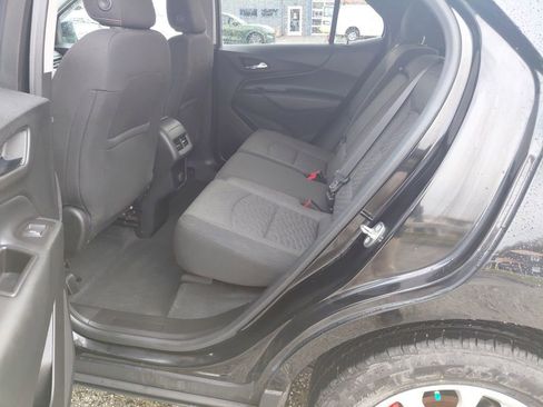Used 2018 Chevrolet Equinox LT image 21