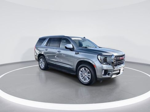 Used 2023 GMC Yukon SLT image 2