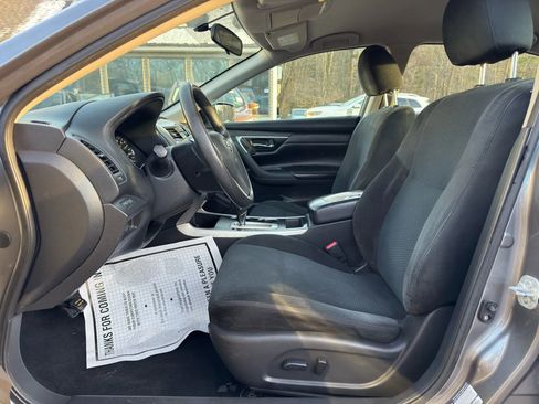 Used 2015 Nissan Altima 2.5 S w/ Power Driver Seat Package FWD image 16
