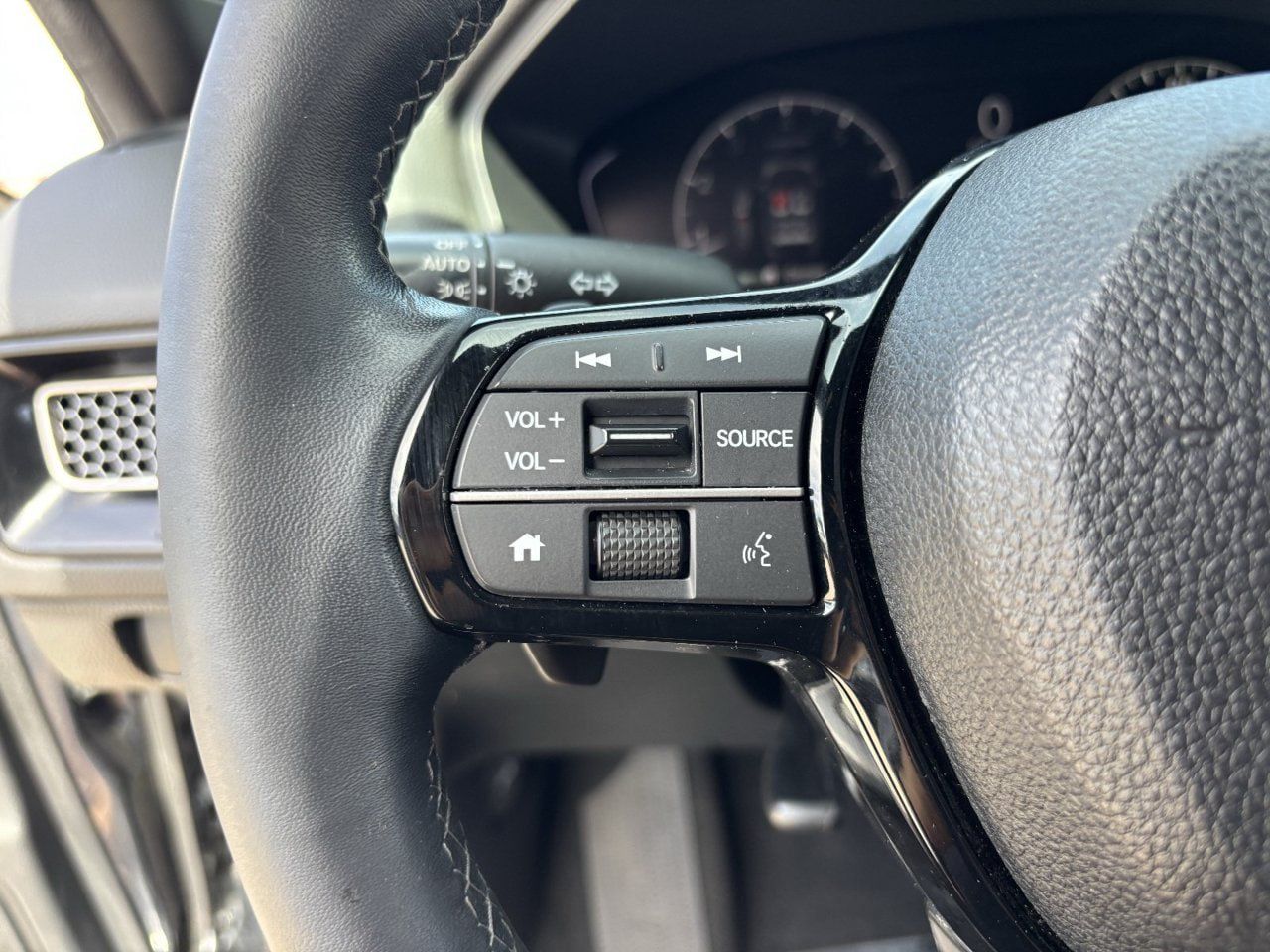 Certified 2024 Honda Civic Sport image 26
