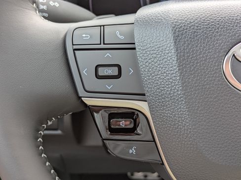 New 2026 Toyota Camry SE image 21