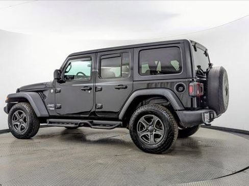 Used 2018 Jeep Wrangler Unlimited Sport S image 6