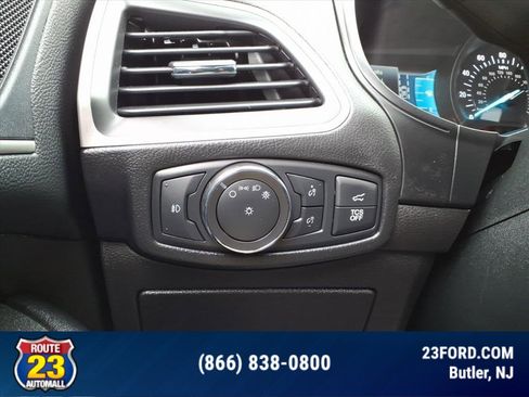 Certified 2022 Ford Edge SEL w/ Convenience Package image 16