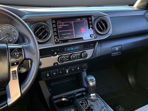 Used 2023 Toyota Tacoma TRD Off-Road w/ Technology Package image 10