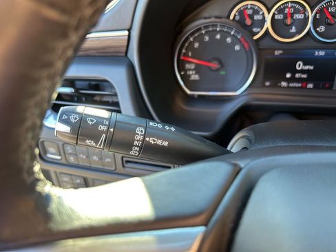 Used 2021 Chevrolet Tahoe Z71 image 32