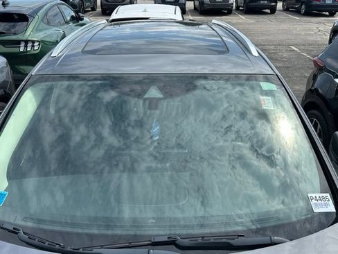 Used 2023 Lincoln Nautilus Reserve w/ Monochromatic Package AWD/4WD image 8