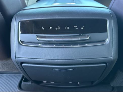 Certified 2021 Cadillac Escalade Sport Platinum w/ LPO, ONYX Package RWD image 8
