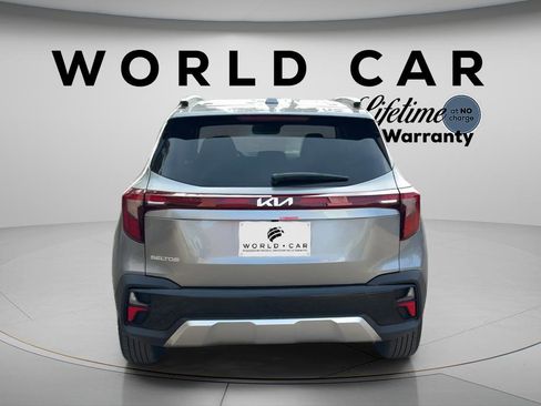 New 2026 Kia Seltos S FWD image 4